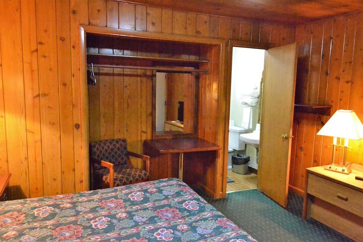 Room 45 of 81