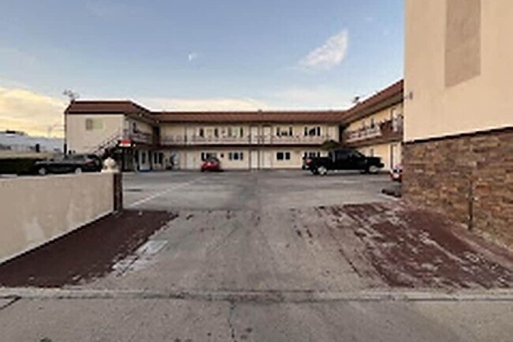 Stay Inn Motel