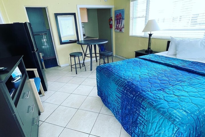 Room 48 of 70
