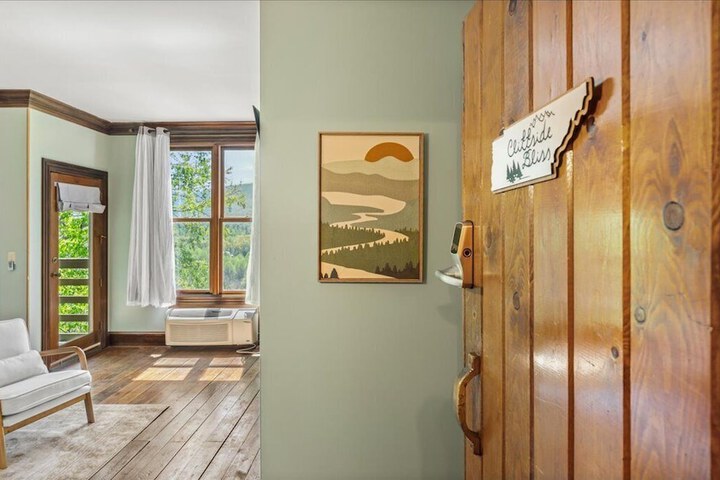 Laurel Valley Mountain Retreat