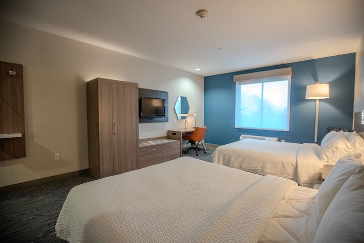 Room 38 of 87