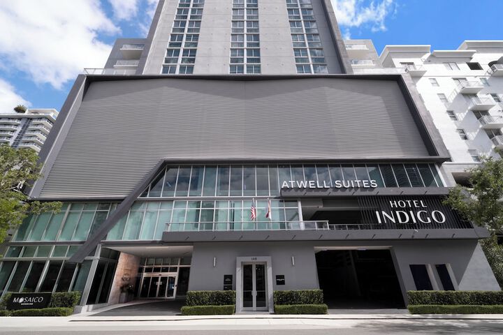Hotel 4 of 68