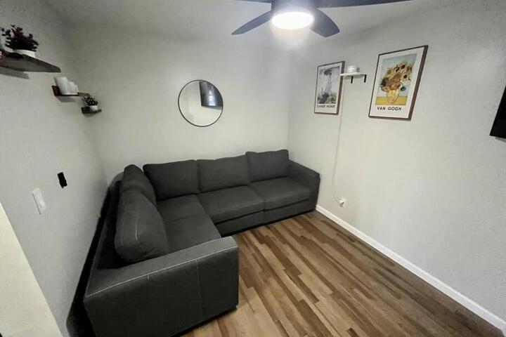 5 Bed 3 bath Apt Near Jiminy Peak Berkshires