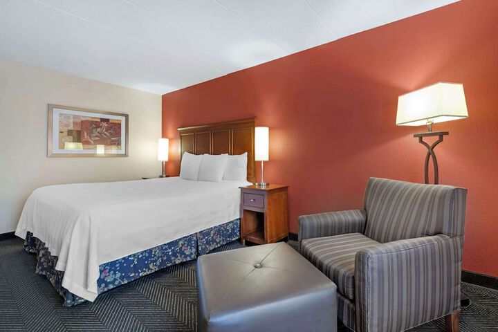 Best Western Plus St. Paul North / Shoreview