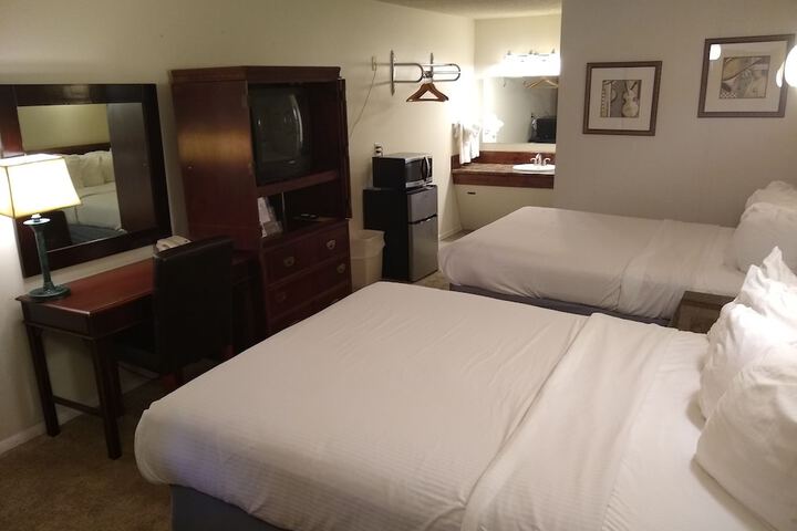 Room 13 of 51