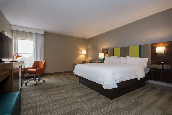 Room 9 of 29