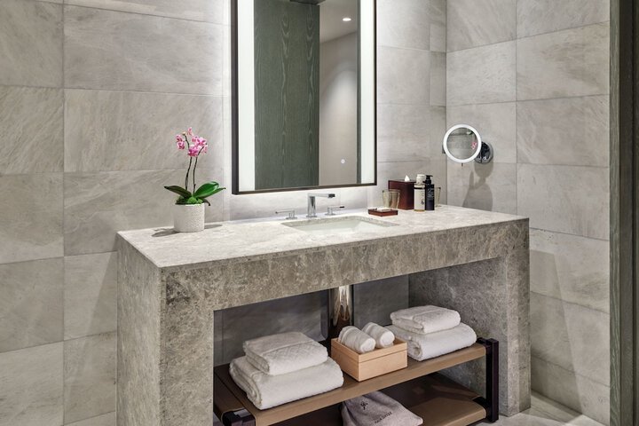 The St. Regis Longboat Key Resort