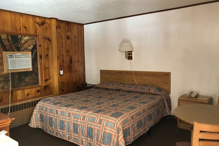 Sun N Snow Hotel