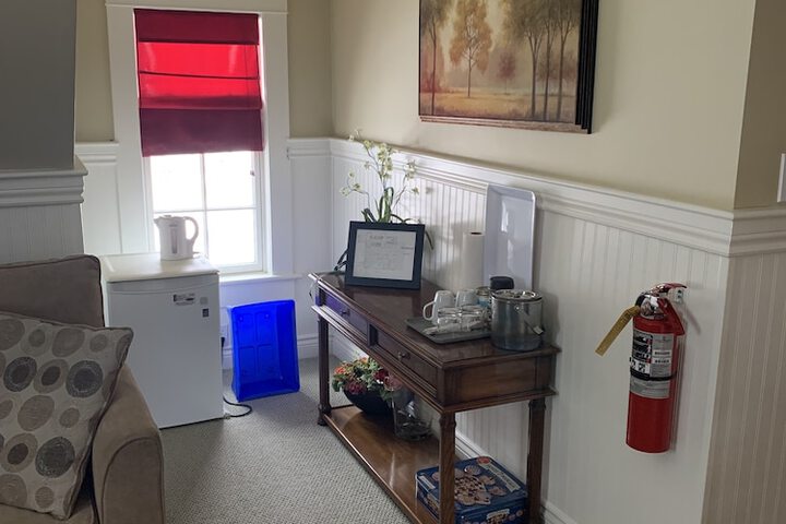 Room 21 of 37