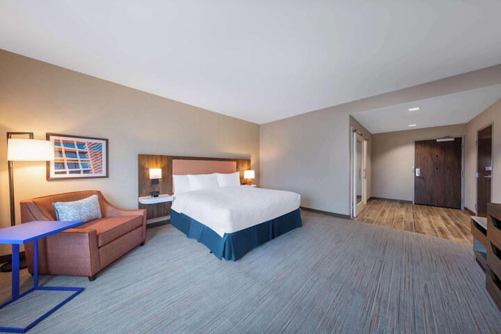 Room 26 of 36
