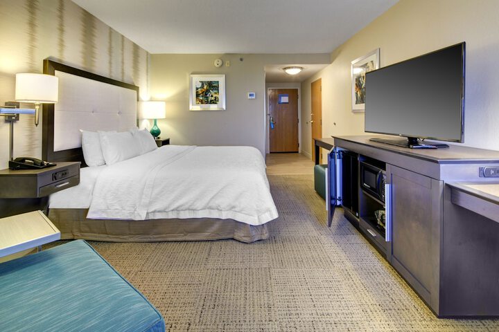Room 15 of 48