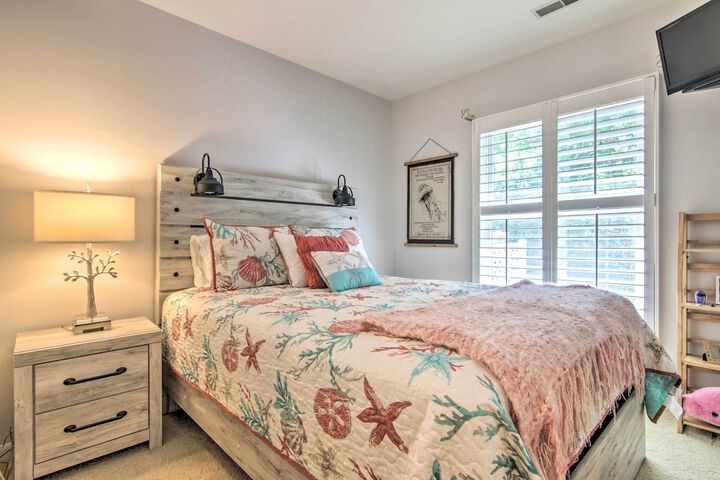 1 Mi to Beach: Sea Colony Condo w / Balcony!