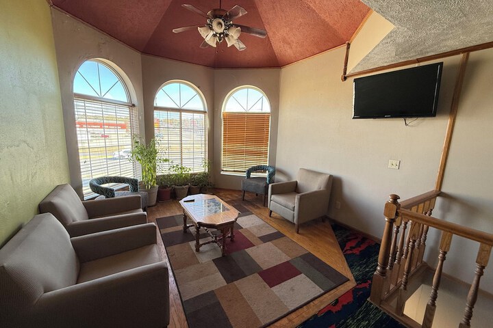Hotel Interior 14 of 48