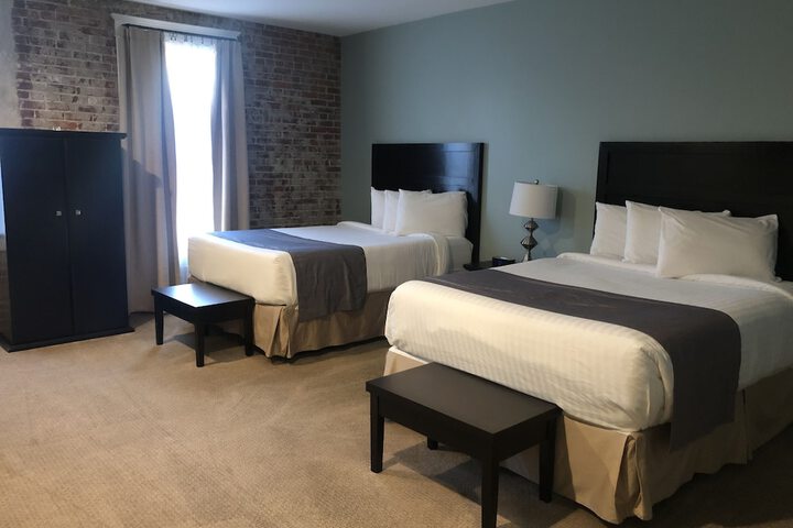 Room 45 of 105