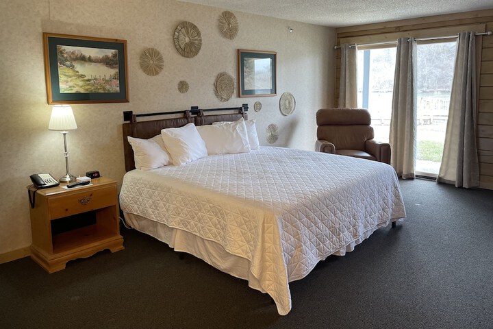 Room 37 of 55