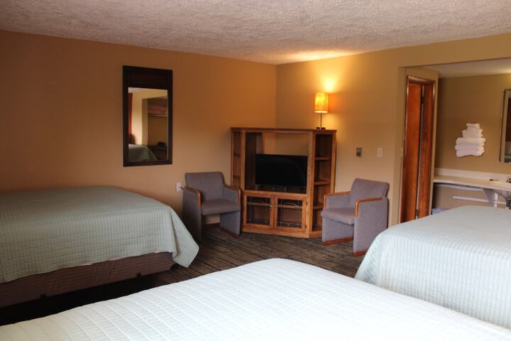 Room 8 of 21
