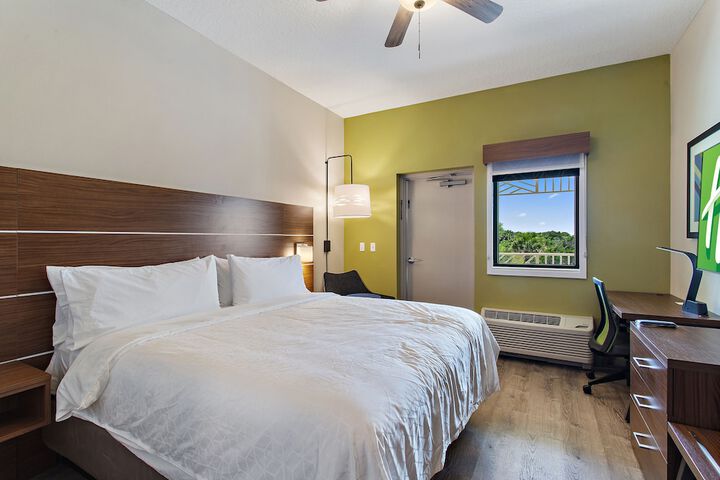 Holiday Inn Express St. Augustine - Vilano Beach by IHG