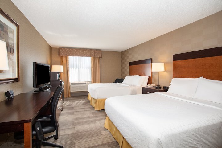 Room 12 of 29