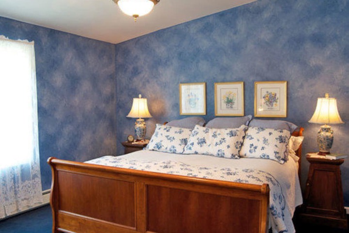 Room 9 of 43