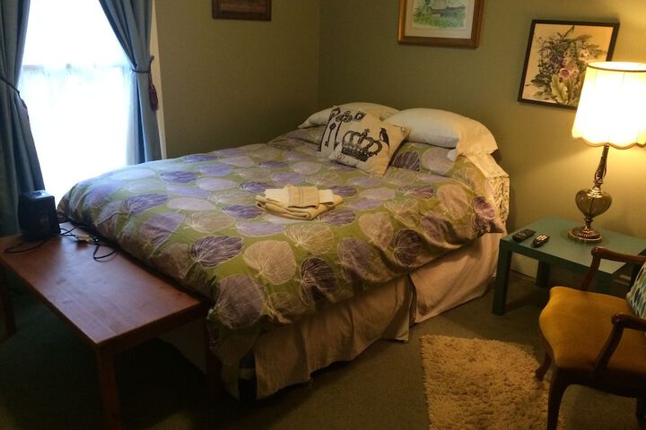 Room 17 of 51