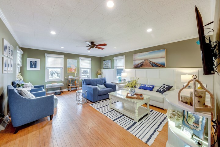 Family-friendly Twin Lakes Home Near Lake Mary!
