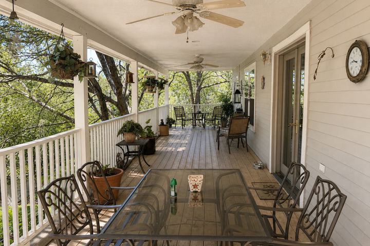 Glen Morey Country House B & B Inn