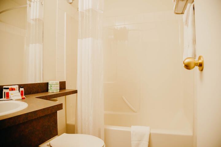 Room 15 of 17