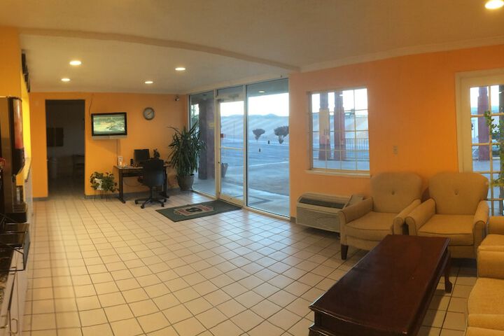 Hotel 8 of 40