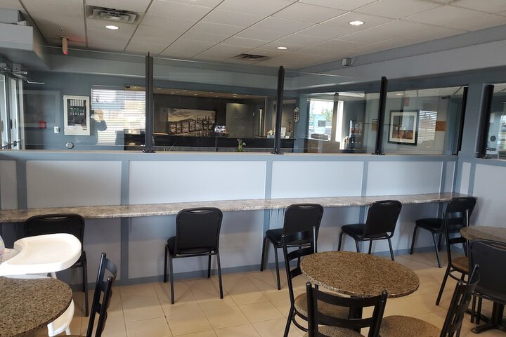Super 8 by Wyndham Edmonton International Airport