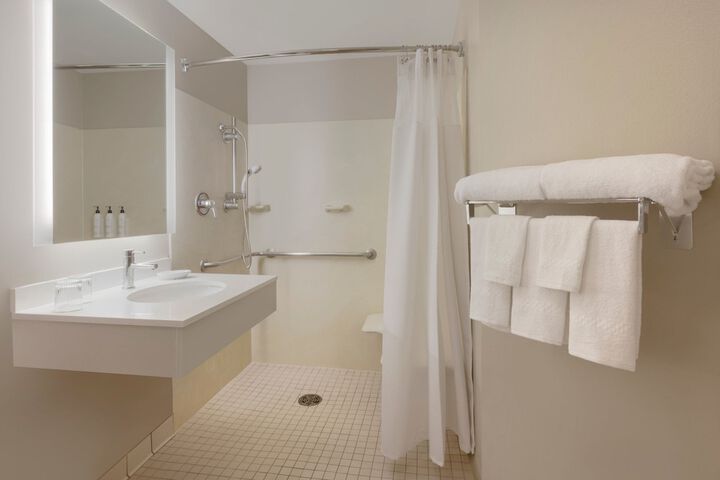 Room 30 of 52
