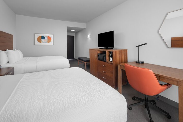 Room 27 of 44