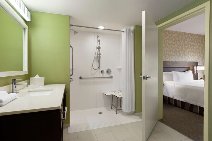 Room 20 of 43