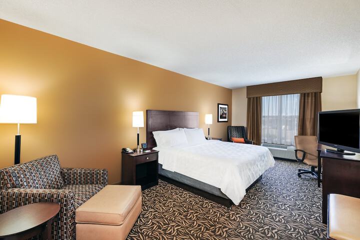 Holiday Inn Ardmore I-35 by IHG