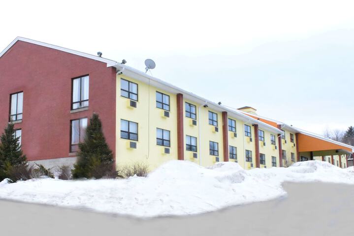 Days Inn by Wyndham Augusta
