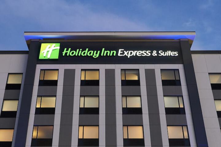 Holiday Inn Express and Suites Brantford by IHG