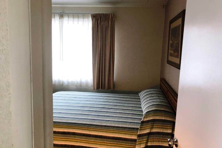 Room 21 of 62