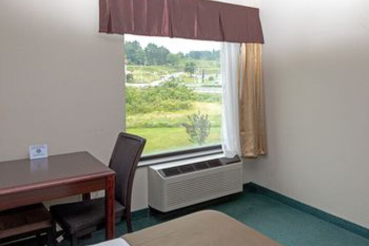 SureStay Plus Hotel by Best Western Somerset