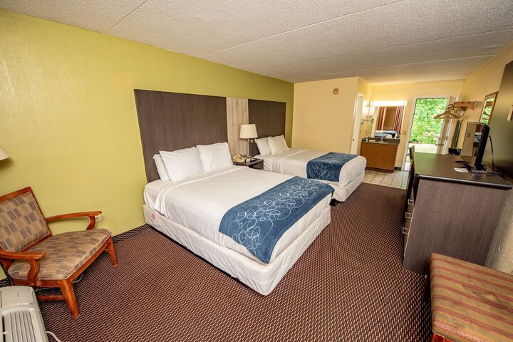 Room 13 of 31