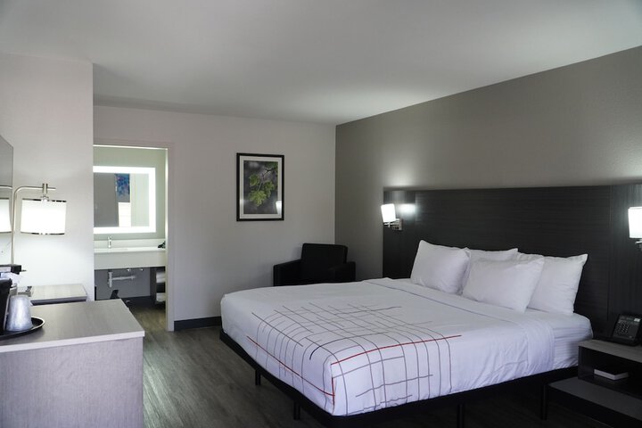 Room 60 of 102