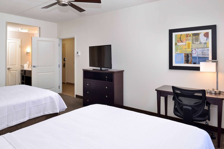 Room 19 of 53