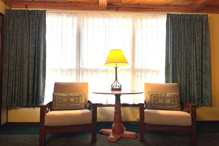 Room 24 of 90