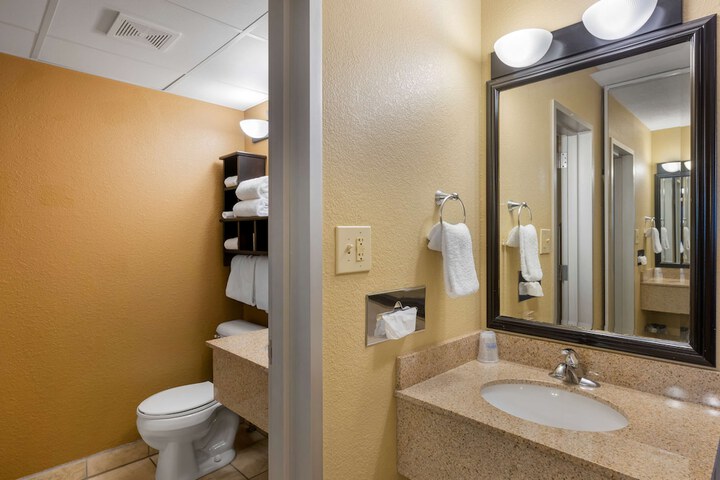 Best Western Plus North Platte Inn & Suites