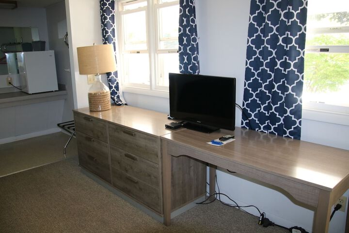 Room 35 of 123