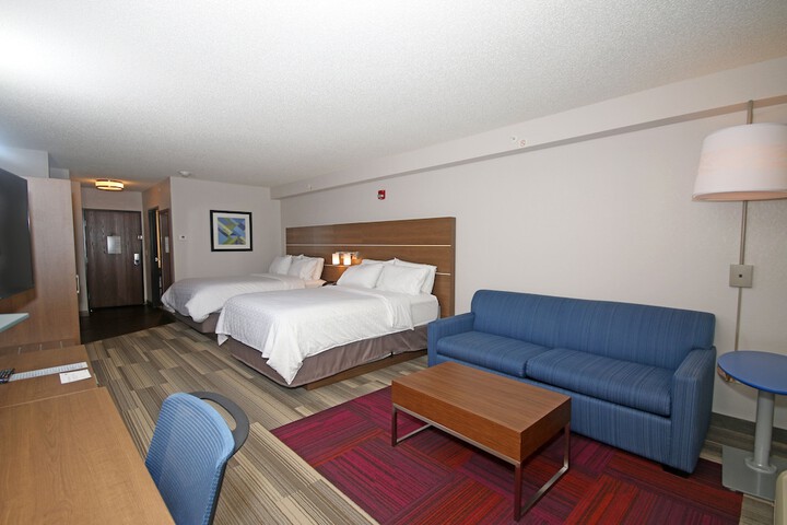 Room 16 of 33