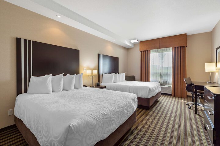 Room 26 of 46