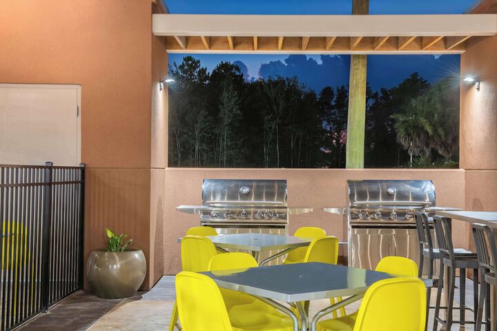 Terrace/Patio 37 of 39