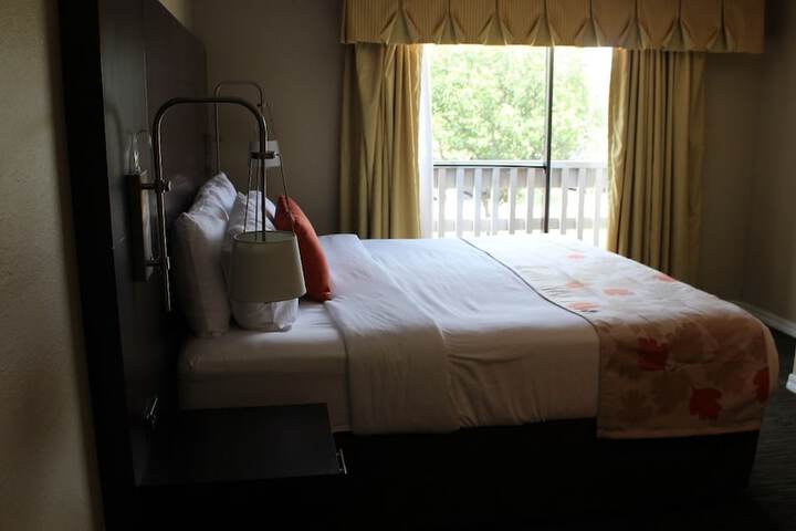 Room 22 of 56