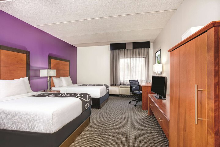 Room 22 of 27