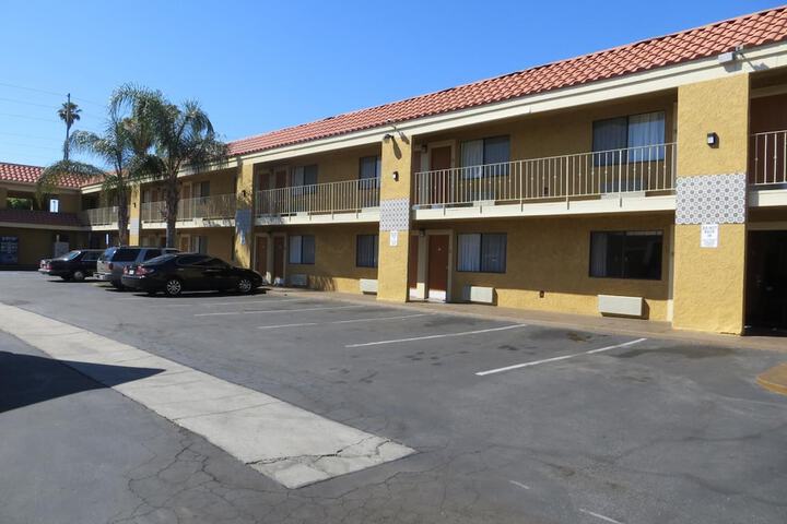 Hotel 8 of 54