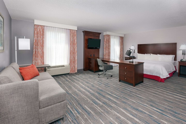 Room 14 of 51